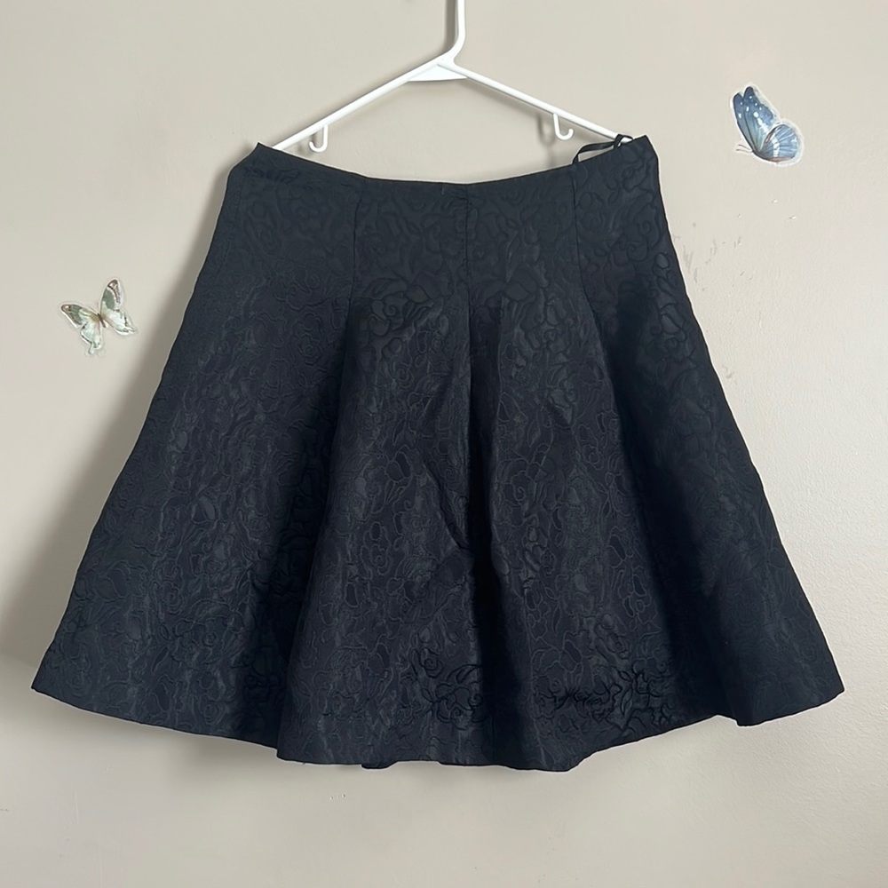 Black skirt